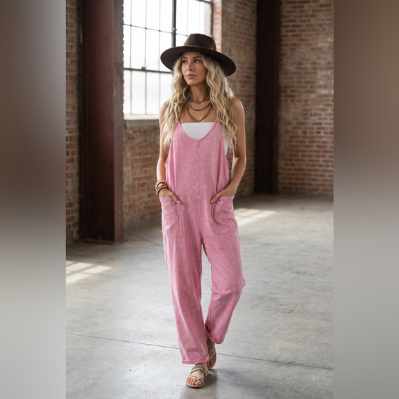 Zenana Outfitters Pants - NWT Washed Pink Boho Pocket Harem Jumpsuit Jumper